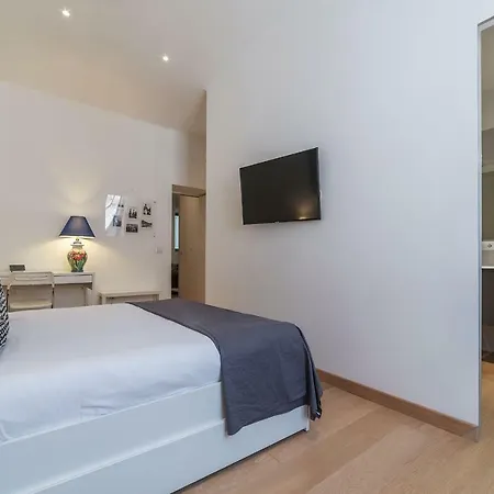 Gianicolo & Trastevere Roomy Flat Apartamento Roma